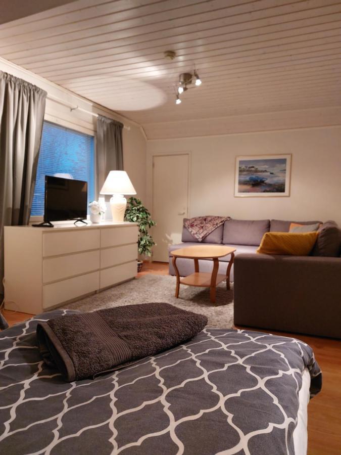 Koskentien Kotimajoitus & Luxury Glamping Apartment Jämsä Exterior foto