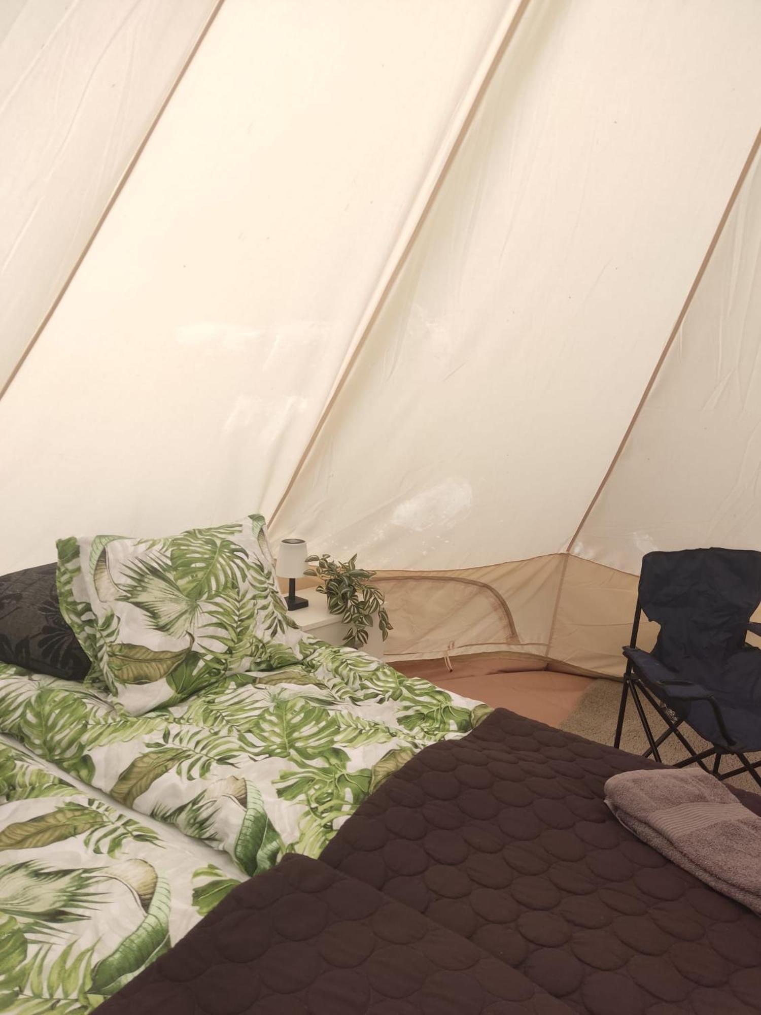 Koskentien Kotimajoitus & Luxury Glamping Apartment Jämsä Exterior foto