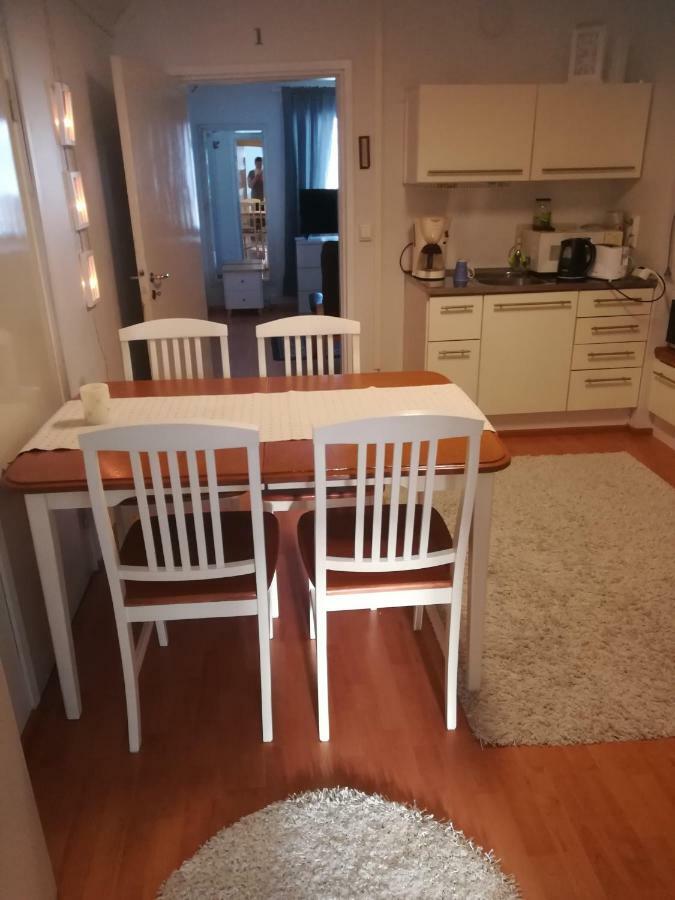 Koskentien Kotimajoitus & Luxury Glamping Apartment Jämsä Exterior foto